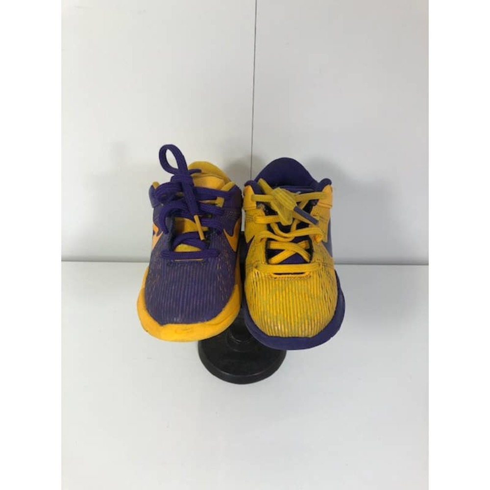 Nike Zoom Kobe VII 7 System Basketball Shoe "YIN AND YANG" Youth's US 6C